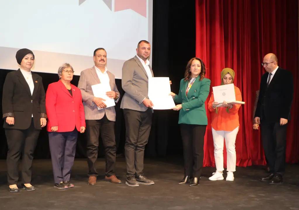Burdur Muhtarlar Akademisi 4 Gün Sürdü: 327 Muhtara Sertifika 5